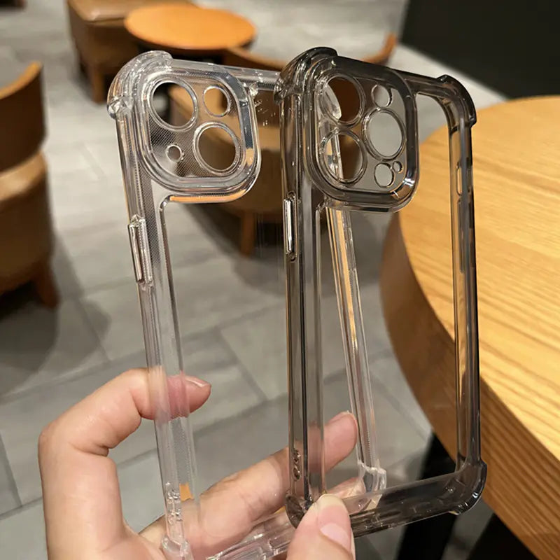Gennemsigtigt iPhone cover med stødabsorbering – til iPhone 12-15