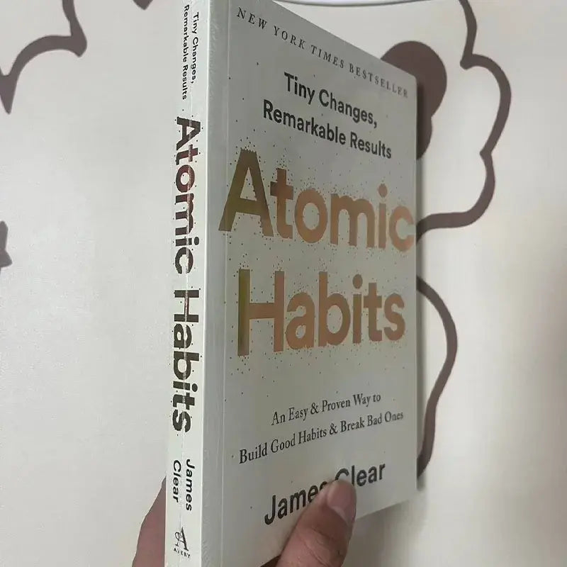 Atomic Habits af James Clear